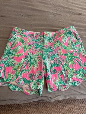 Lilly Pulitzer Pink Palm-Print Scallop Hem High-Waist Shorts